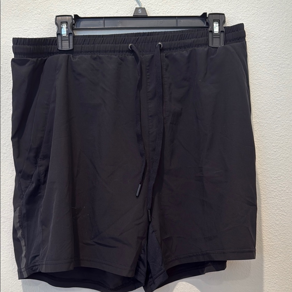 Black Men’s Vitality Athletic Shorts